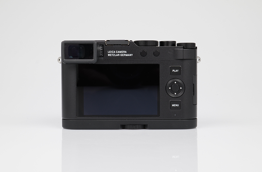 LEICA D-LUX 8, schwarz lackiert