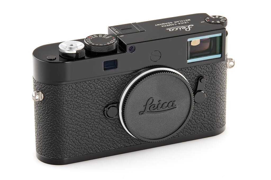Leica M11 20230 glossy black paint - with 2 years of guarantee