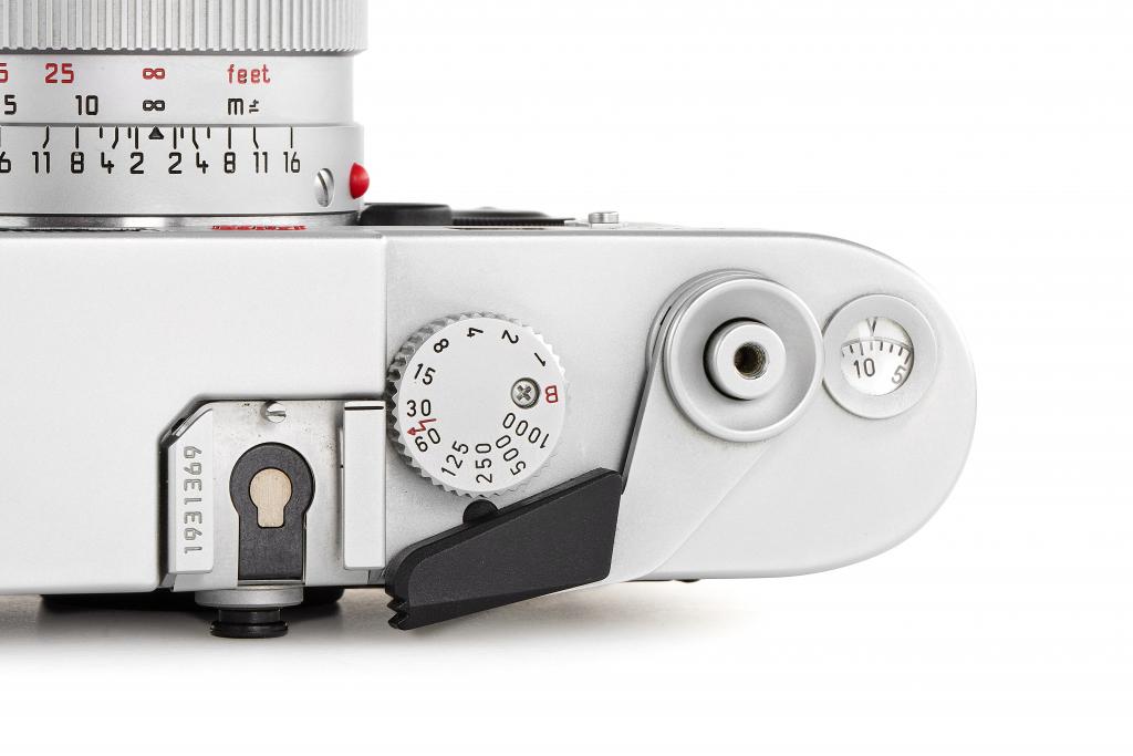 Leica M6 "Traveller" Edition outfit