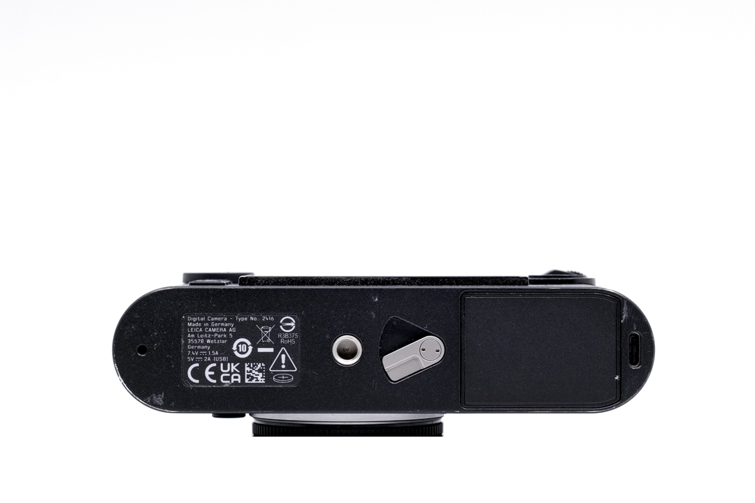 Leica M11, black lacquered