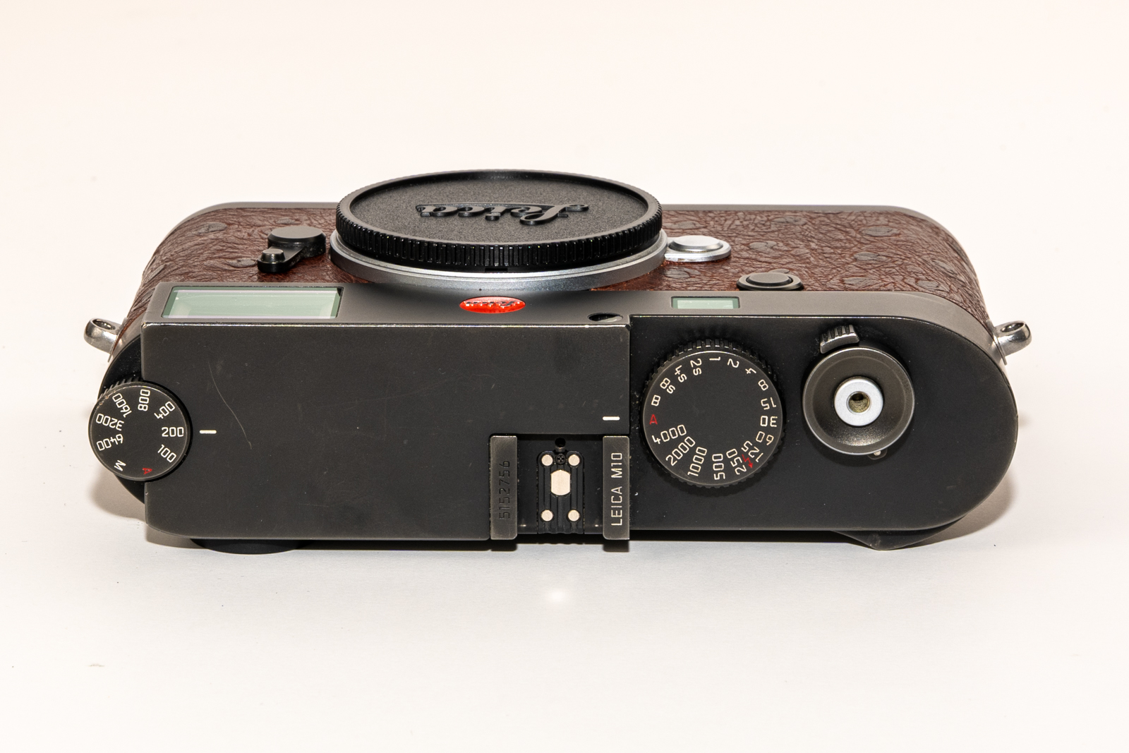 Leica M10, black chrome finish with ostrich leather brown