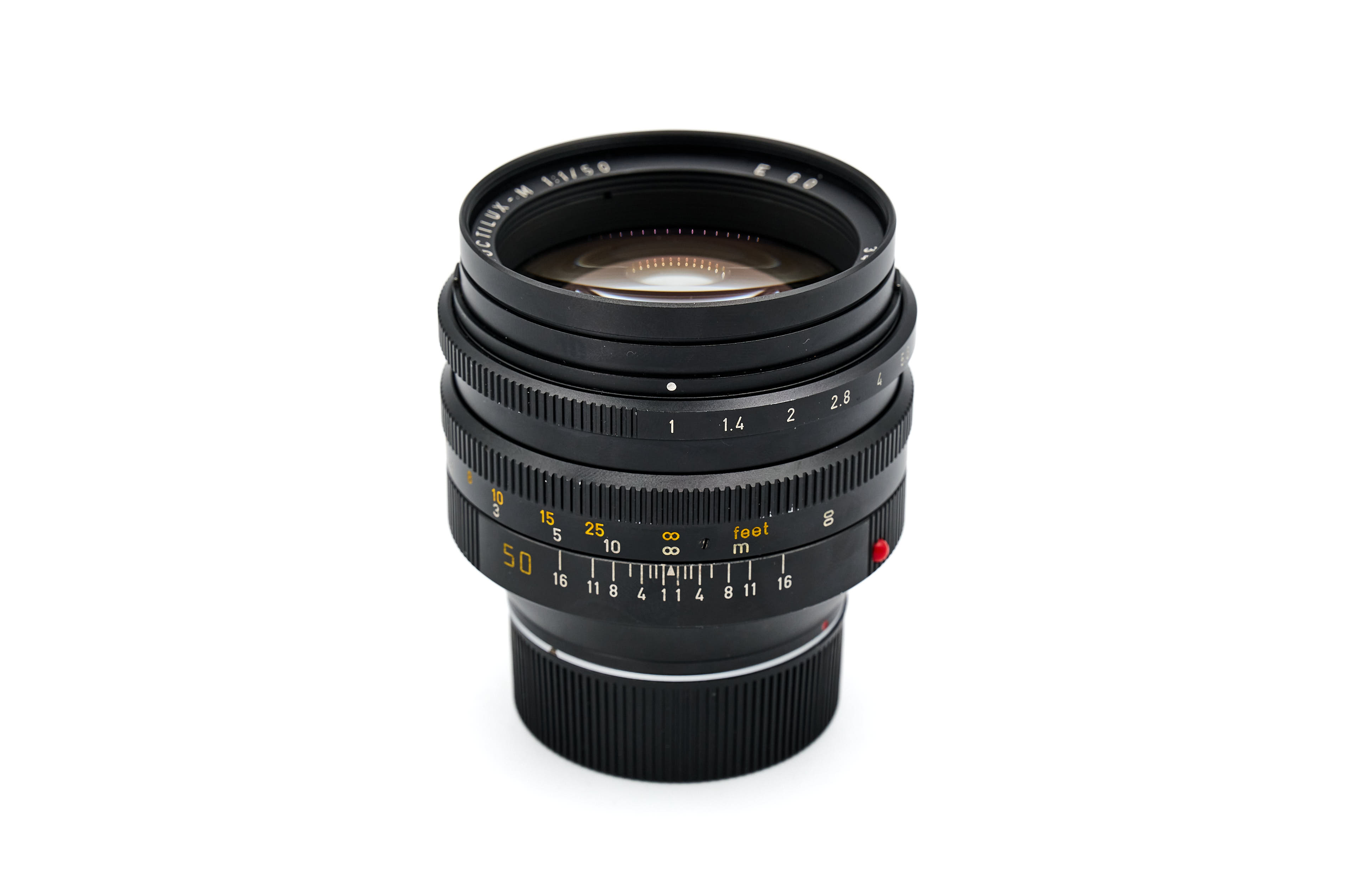 Leica Noctilux-M 50mm f/1 e60 11821