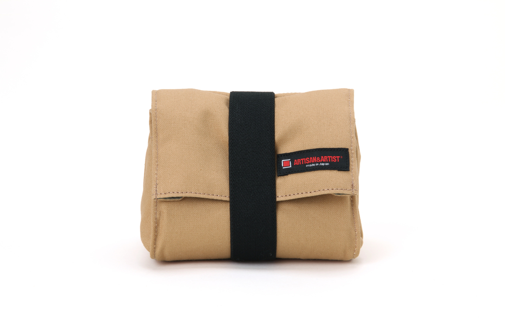 Artisan&Artist Canvas camera pouch ACAM 75 BEG