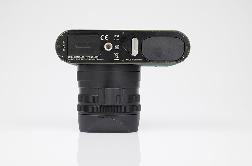 Leica Q2 "Reporter"