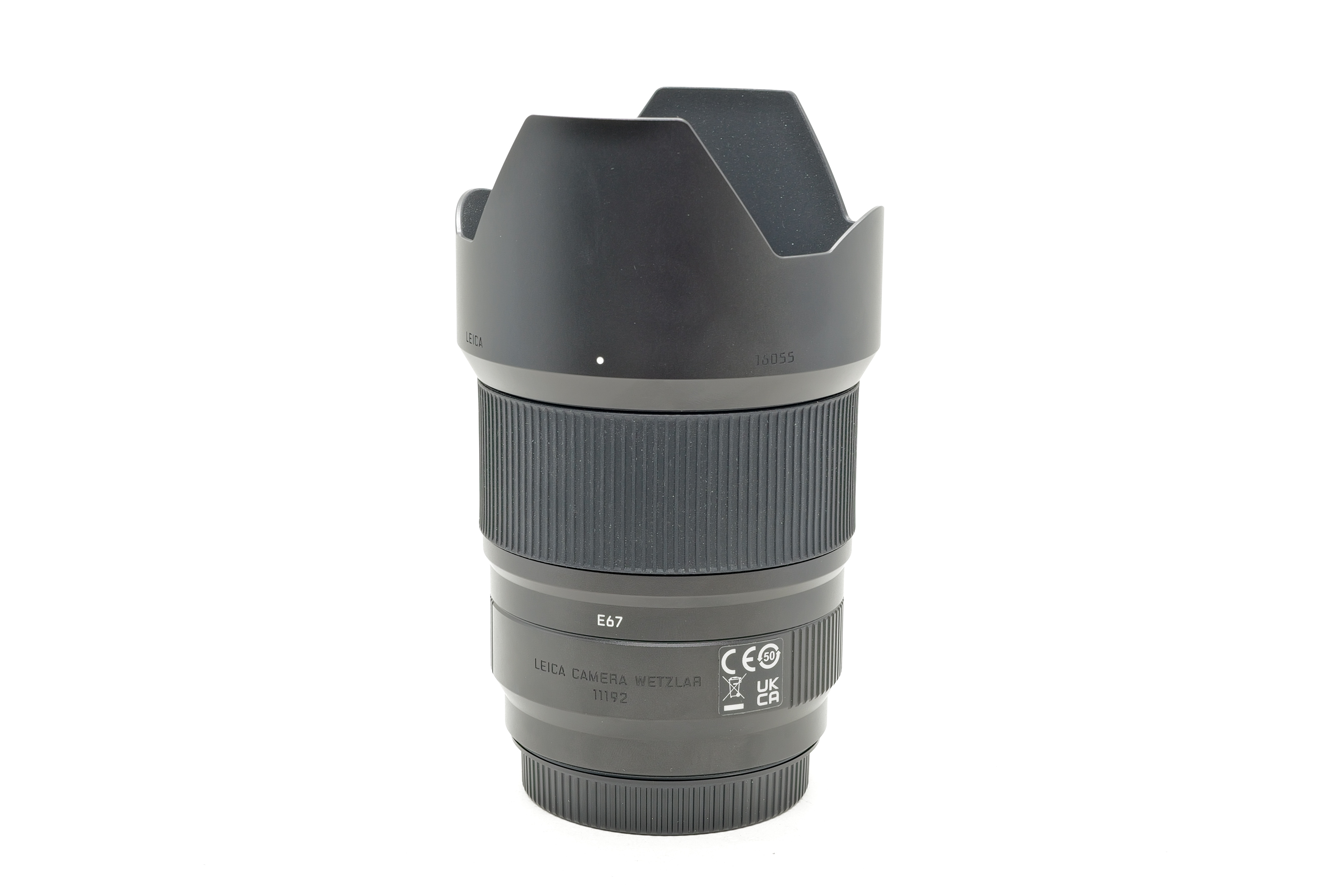 Leica SUMMICRON-SL 1:2/35 ASPH. Leica SUMMICRON-SL 1:2/35 ASPH.