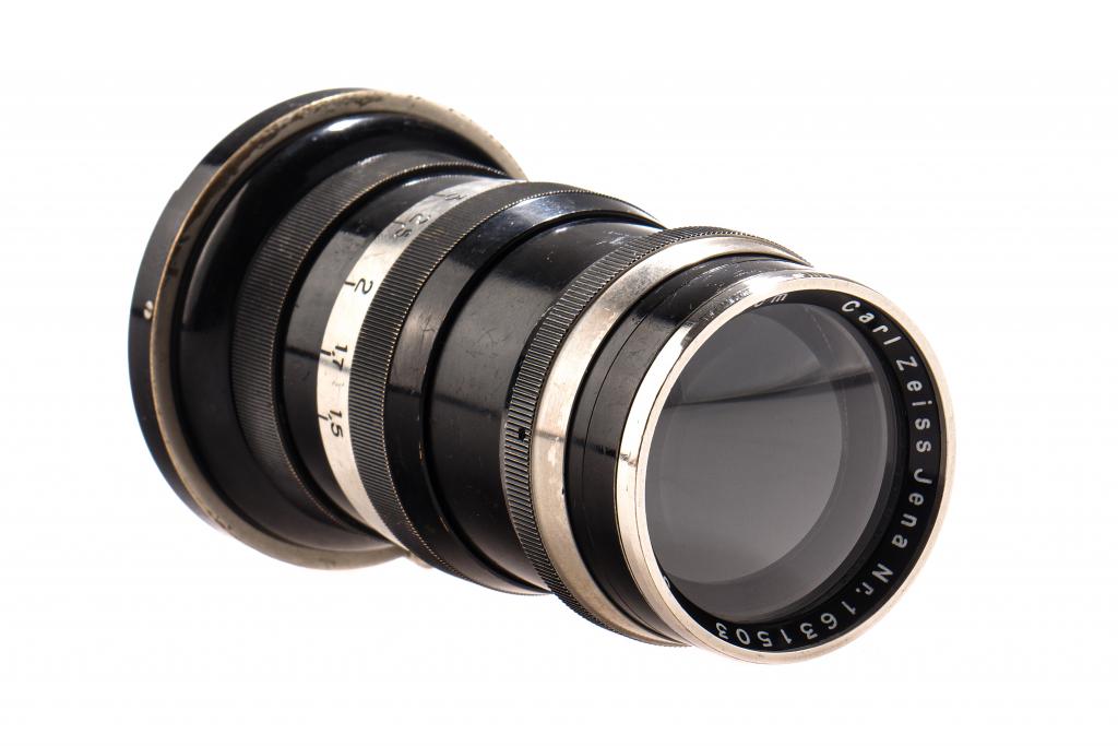 Carl Zeiss Jena f. Contax 13,5cm/4 Sonnar Carl Zeiss Jena f. Contax 13,5cm/4 Sonnar