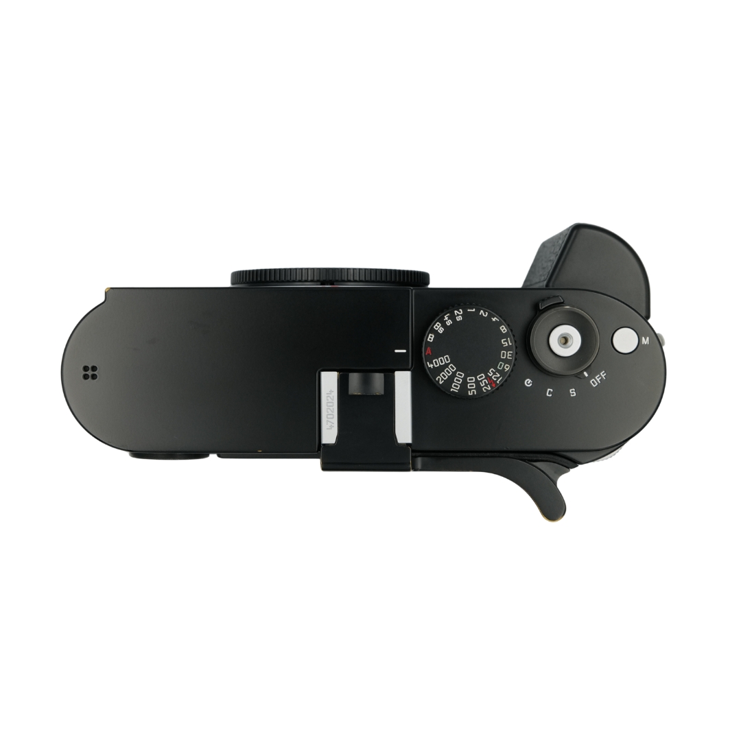 LEICA M  (Typ 240), black paint finish LEICA M  (Typ 240), black paint finish