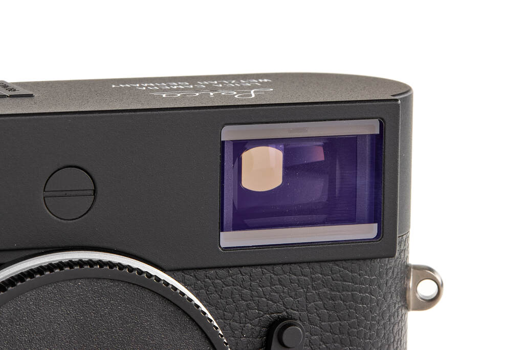 Leica M11-D 20221 black - like new with 2 years guarantee