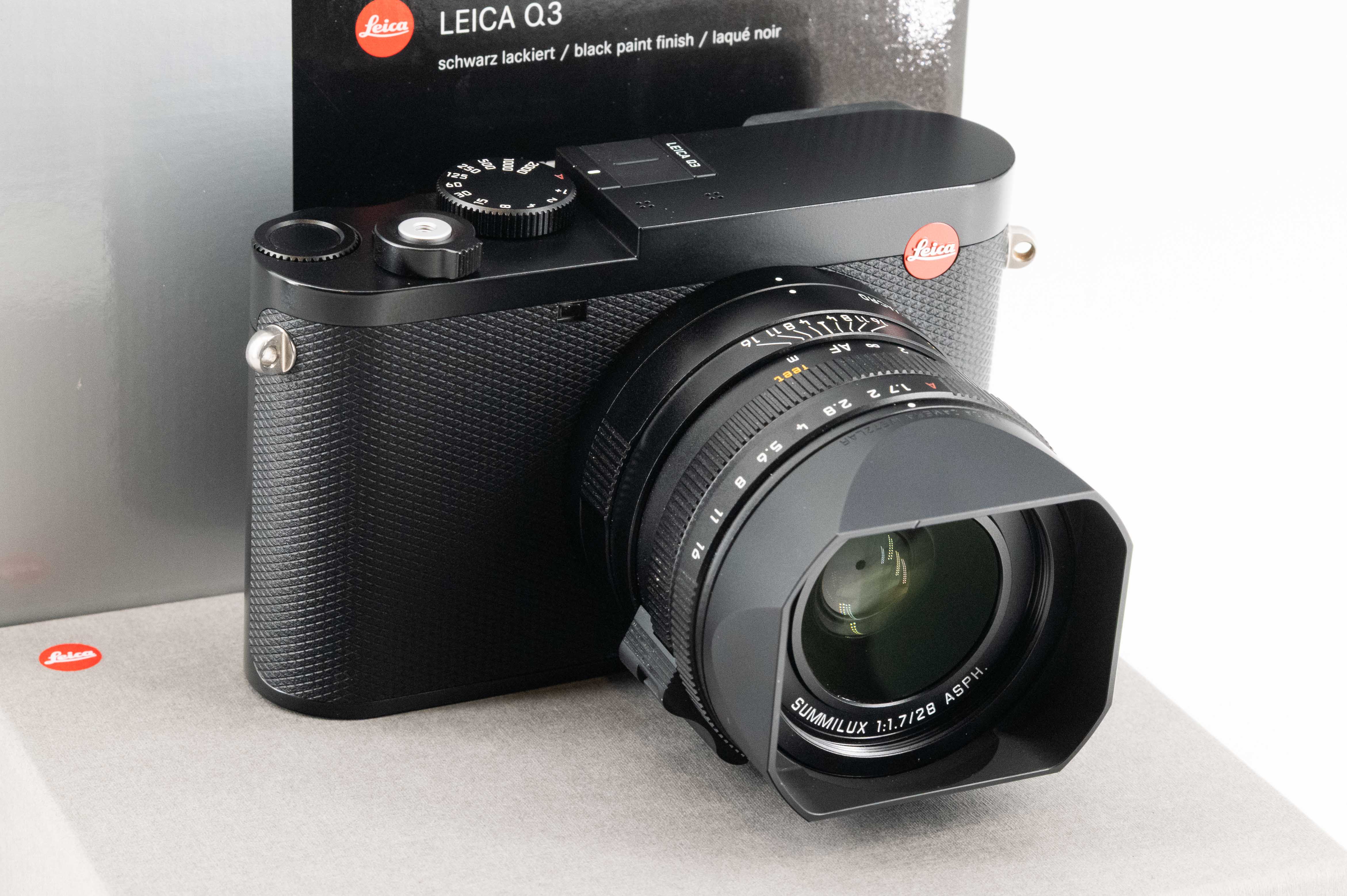 Leica Ex-Demo Q3 Black 19080