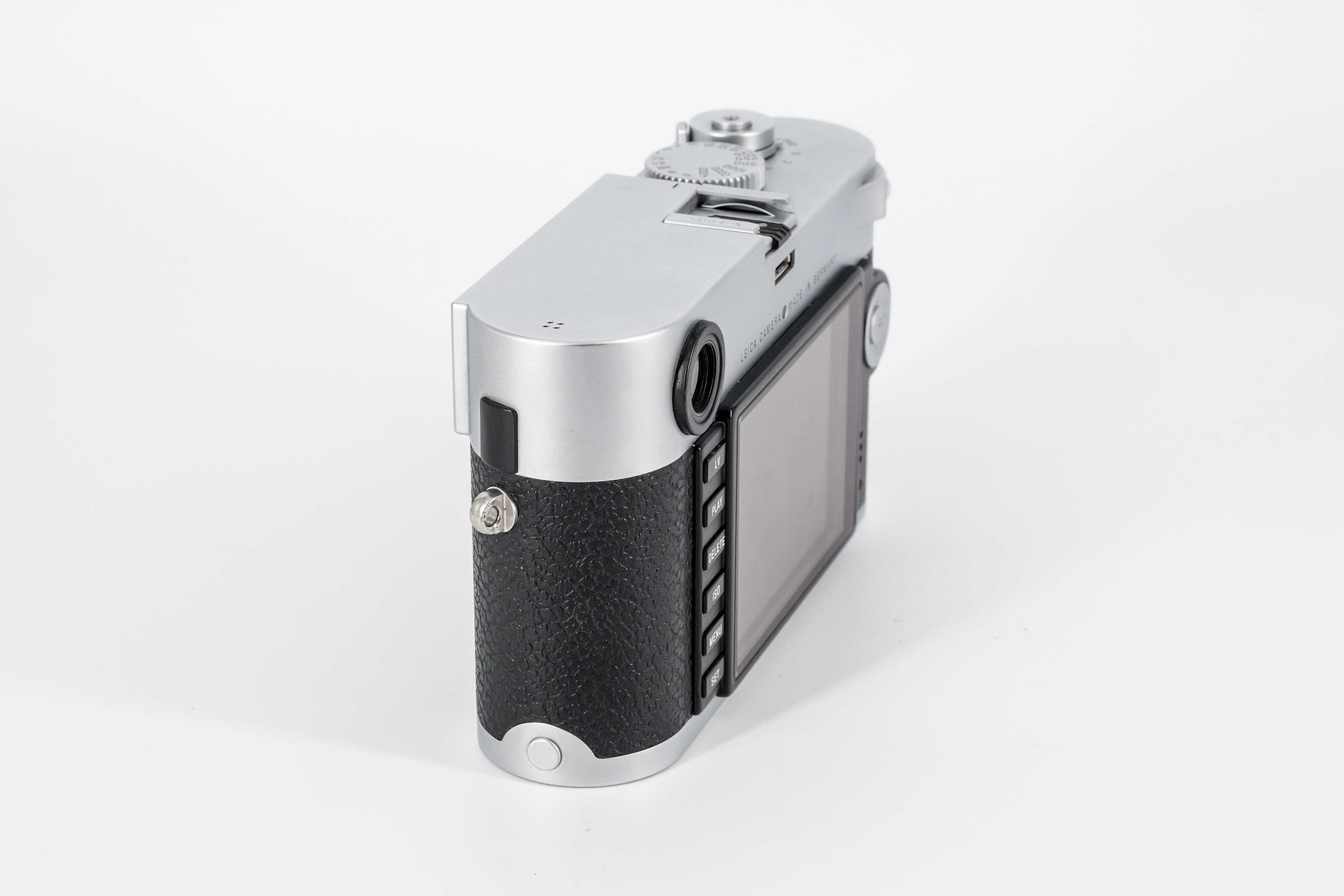M (type 240), silver chrome