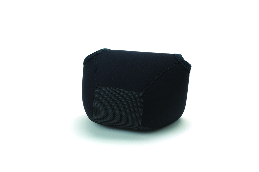 Artisan&Artist Chloroprene camera pouch ACAM 414 BLK