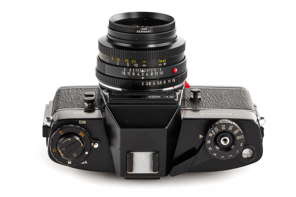 Leicaflex SL MOT Black Paint Outfit