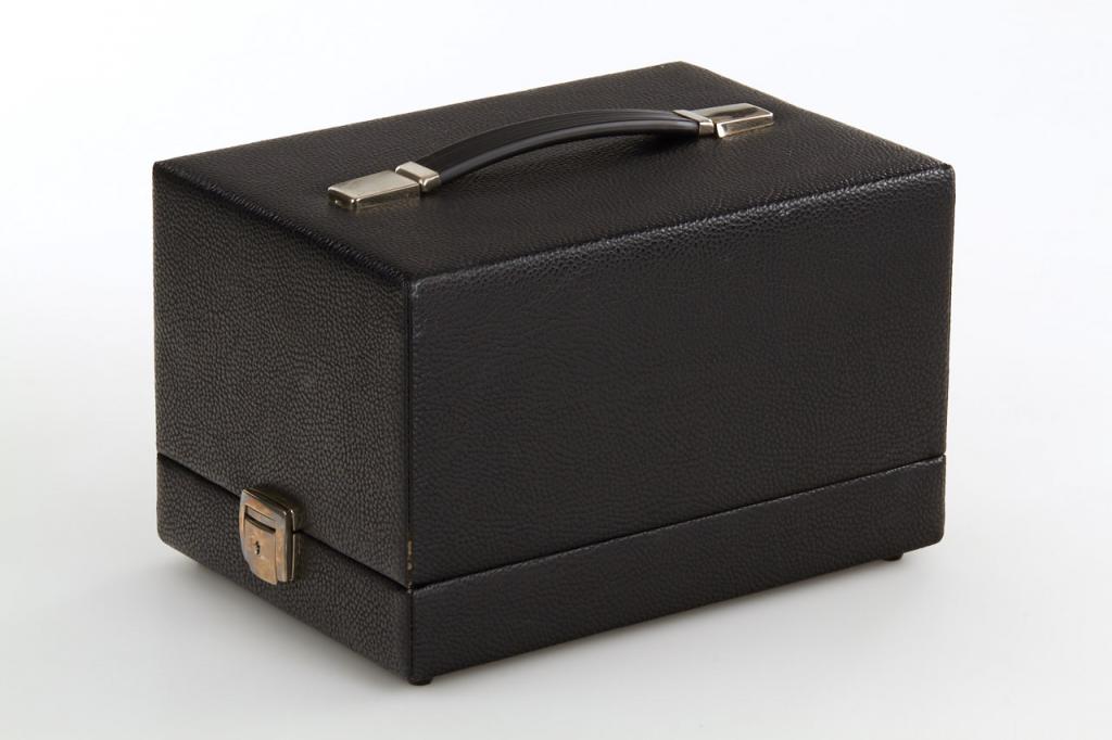Leica Wolf Micro-Visoflex III Polaroid set Leica Wolf Micro-Visoflex III Polaroid set