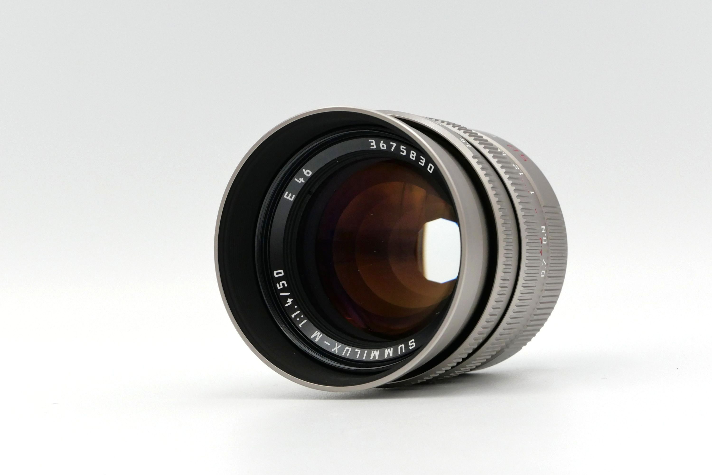 Leica Summilux-M f1.4 50mm, Titanium