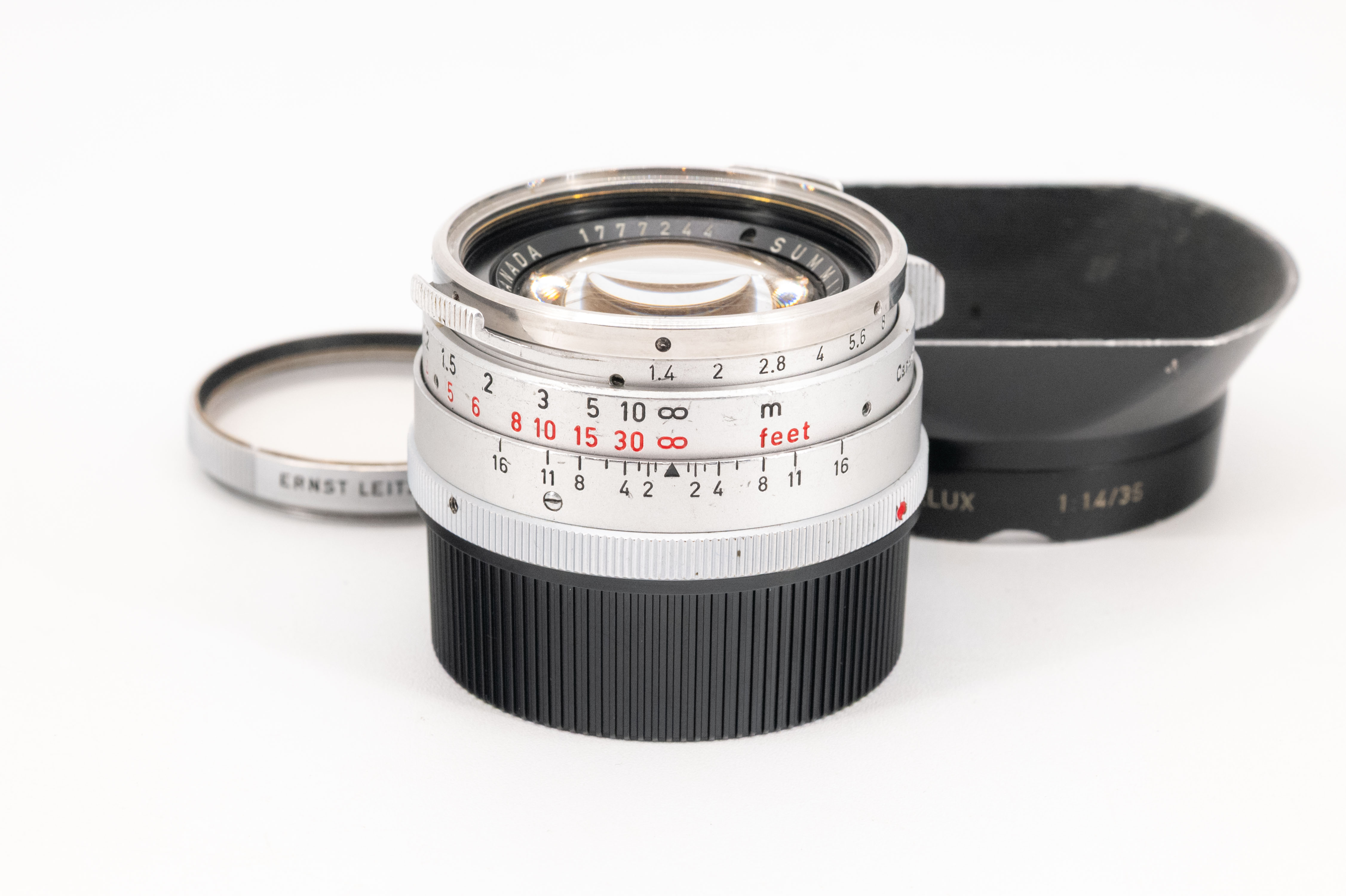 Leica Summilux-M 35 mm f/1,4 V1 Cerchio d'acciaio 11870 Leica Summilux-M 35 mm f/1,4 V1 Cerchio d'acciaio 11870
