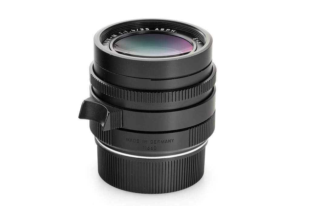 Leica Summilux-M 11663 1,4/35mm Asph. black II 6-bit Leica Summilux-M 11663 1,4/35mm Asph. black II 6-bit