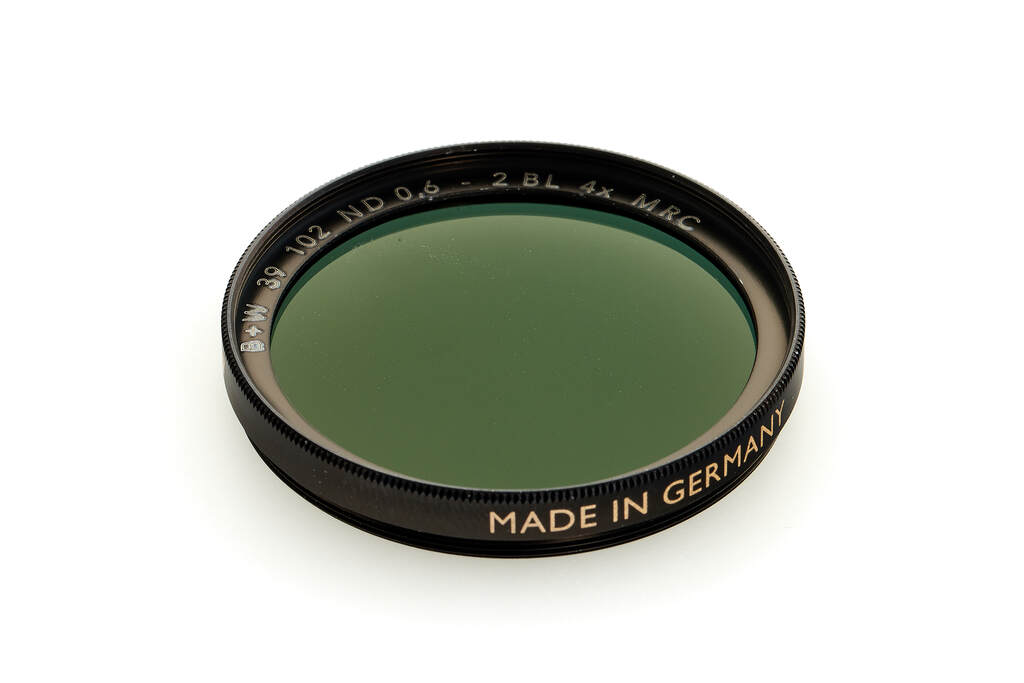 B+W Graufilter 102M 4x E39mm