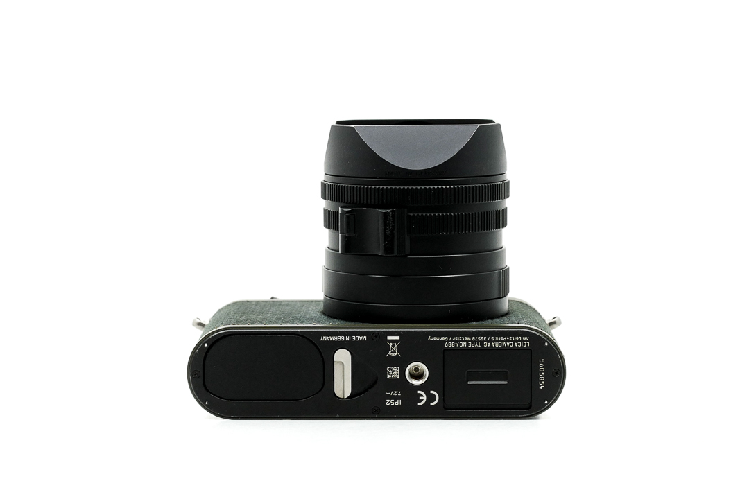 Leica Q2 "Reporter"