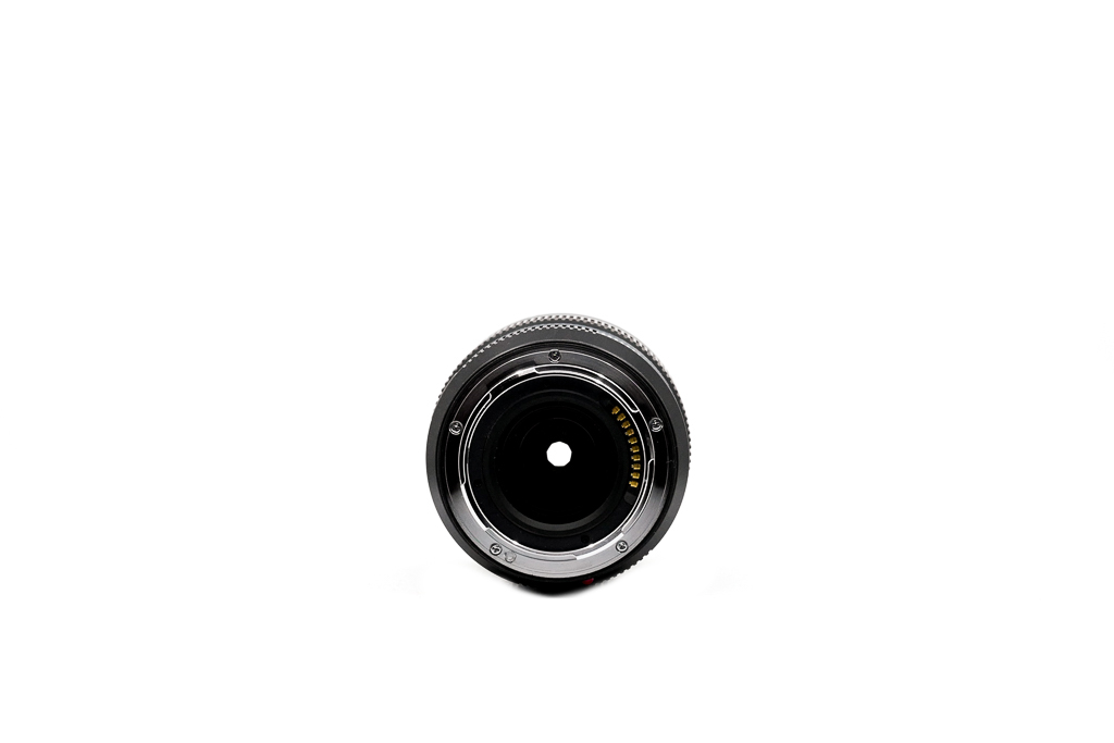 Leica APO-Summicron-SL 2,0/50mm ASPH. Leica APO-Summicron-SL 2,0/50mm ASPH.