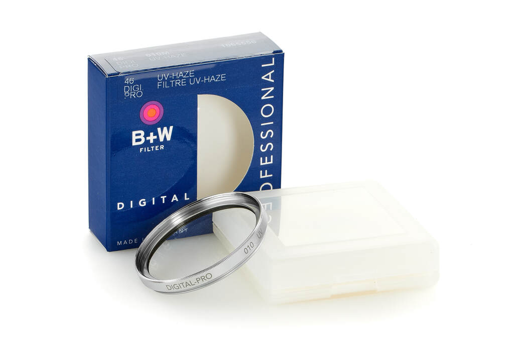 B+W 010 UV E46mm MRC DigiPro chrome