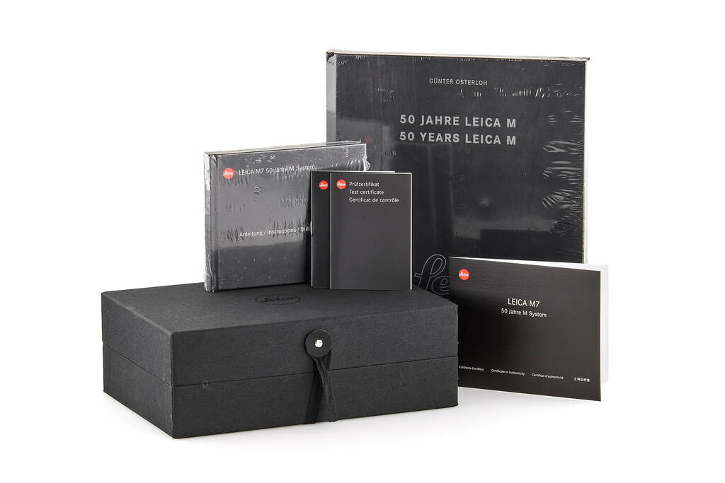 Leica M7 10570 "50 Years of Leica M System" Titan set