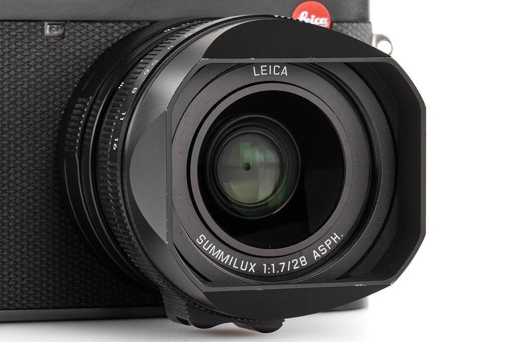 Leica Q3 19080 - with 1 year guarantee Leica Q3 19080 - with 1 year guarantee