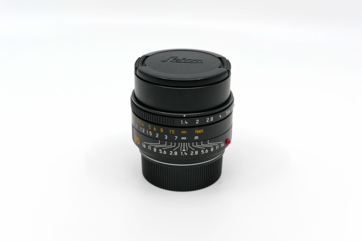 Leica Summilux-M 1.4/35mm ASPH. Close Focus, black