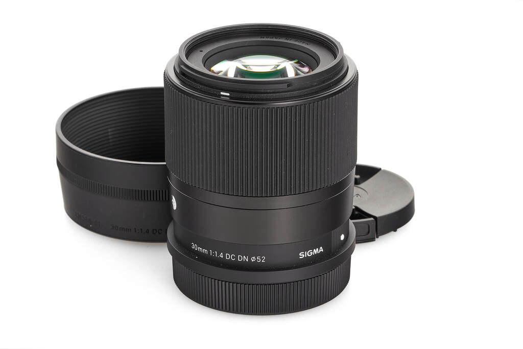 Sigma f. Leica L-Mount 30/1.4 DC DN