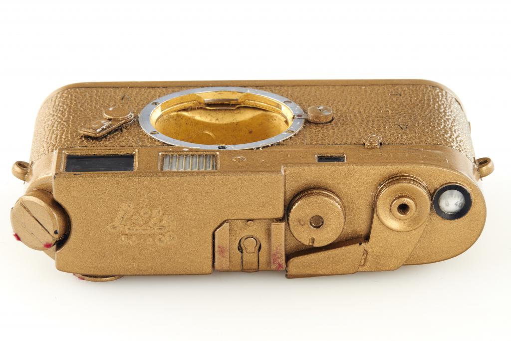 Leica M4-2 Gold Painted Leica M4-2 Gold Painted