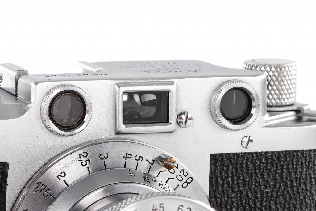 Leica IIIc chrome sharkskin