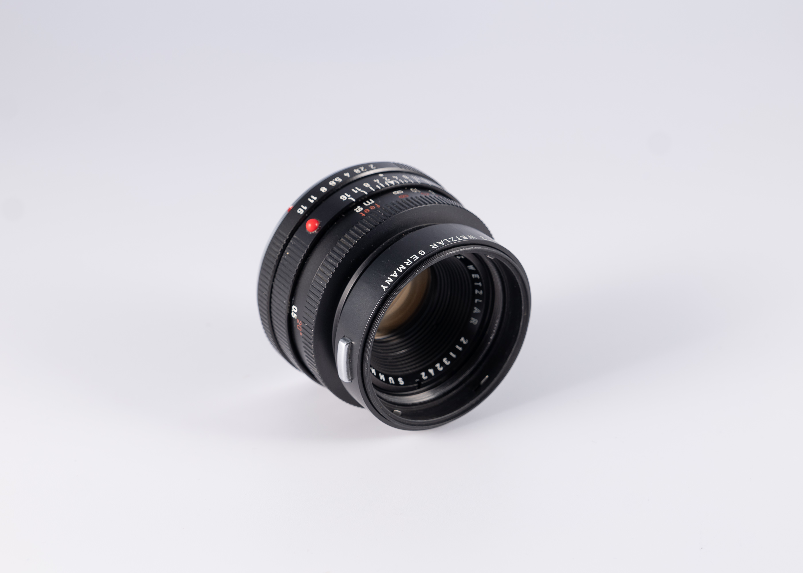 Leica Summicron-R 1:2,0/50 mm., black.