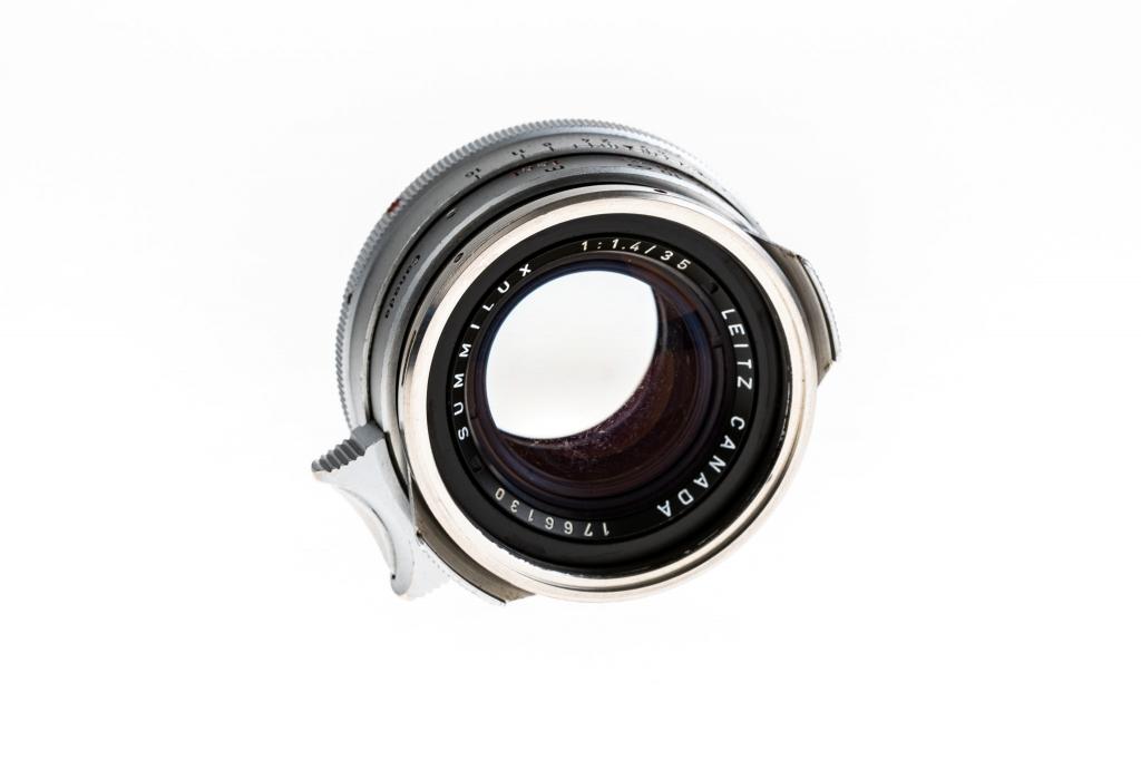 Leica Summilux 1,4/35mm chrome 'steel rim' Leica Summilux 1,4/35mm chrome 'steel rim'