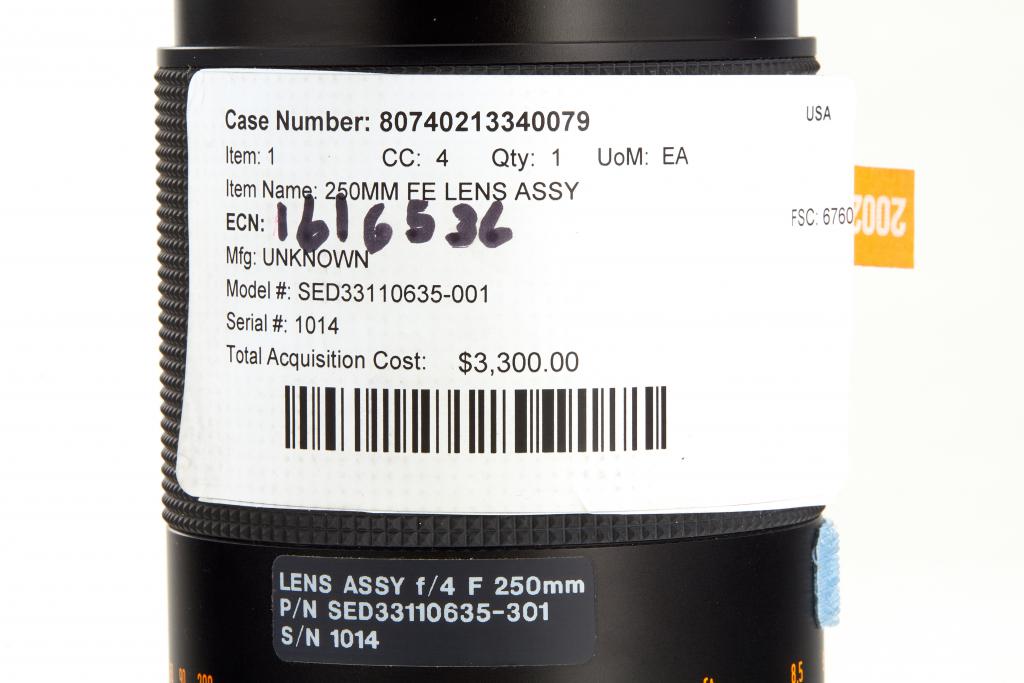 Carl Zeiss f. Hasselblad Tele-Tessar 4/250mm F T* NASA Carl Zeiss f. Hasselblad Tele-Tessar 4/250mm F T* NASA