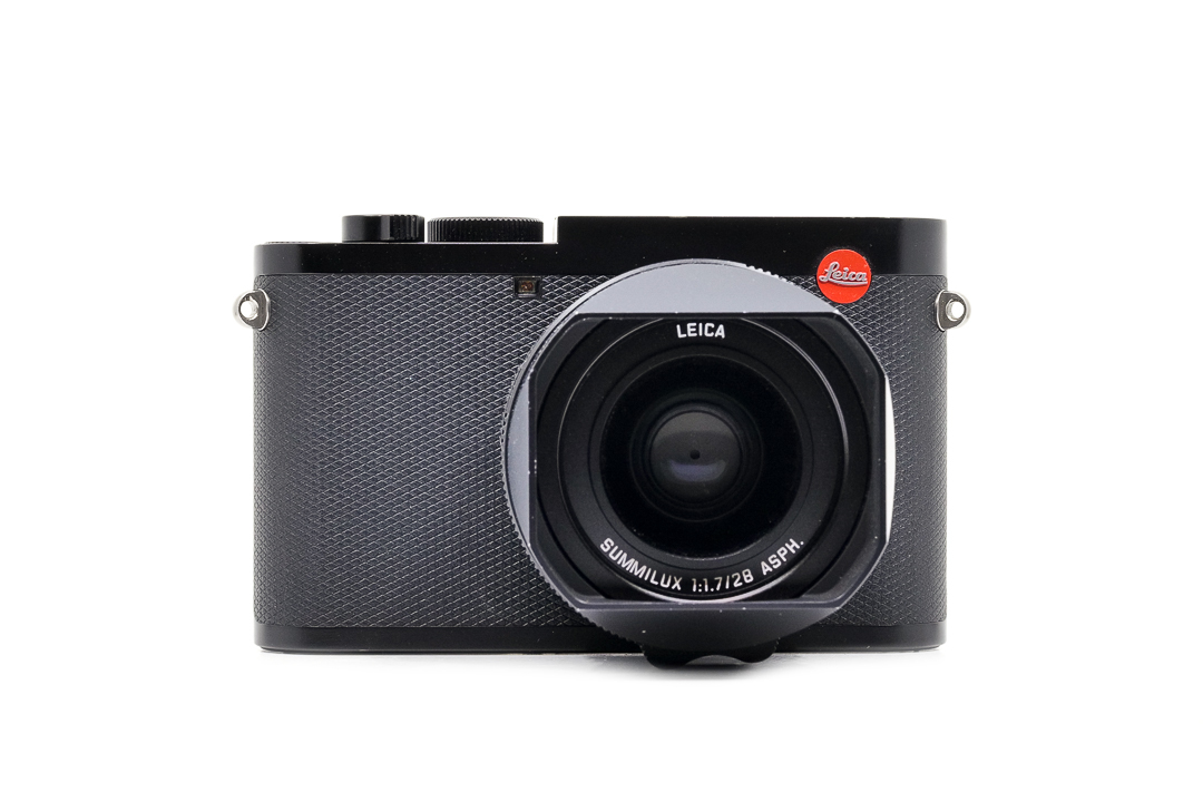 Leica Q2 black