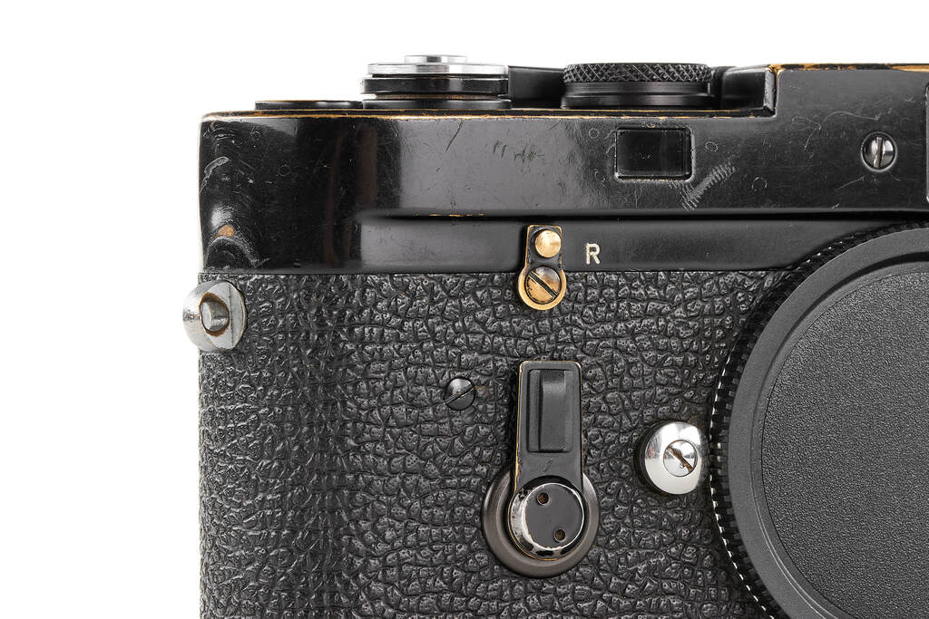Leica M4 black paint