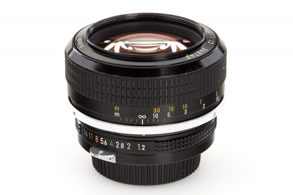 Nikon non-AI 55/1,2 Nikkor-S Auto Nikon non-AI 55/1,2 Nikkor-S Auto