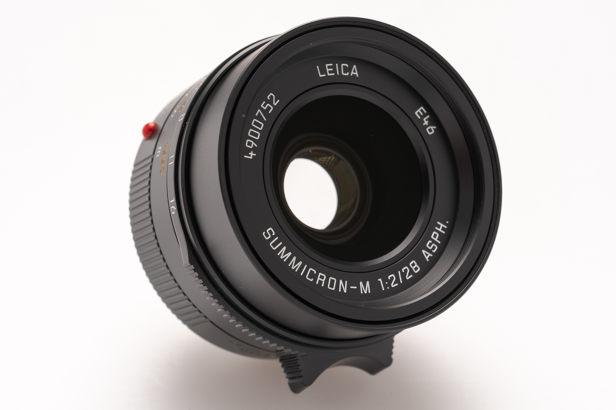Leica 28mm Summicron-M f/2 ASPH., Black Anodized
