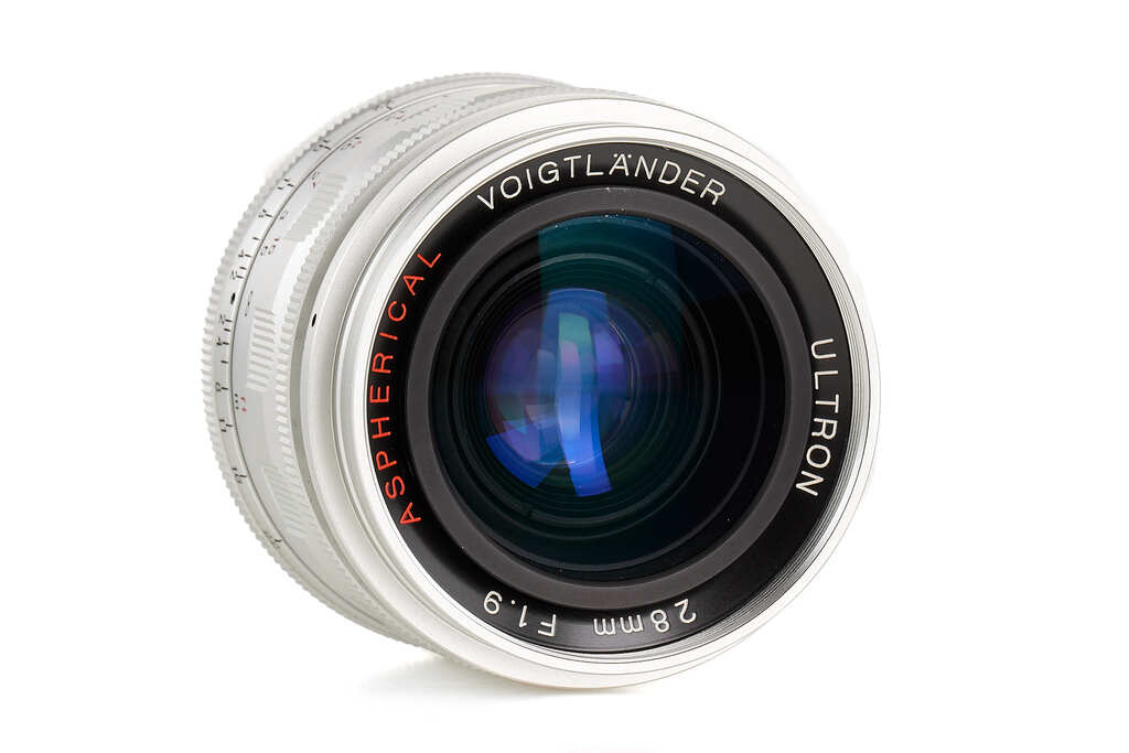 Voigtländer f. M39 28mm/1,9 Ultron