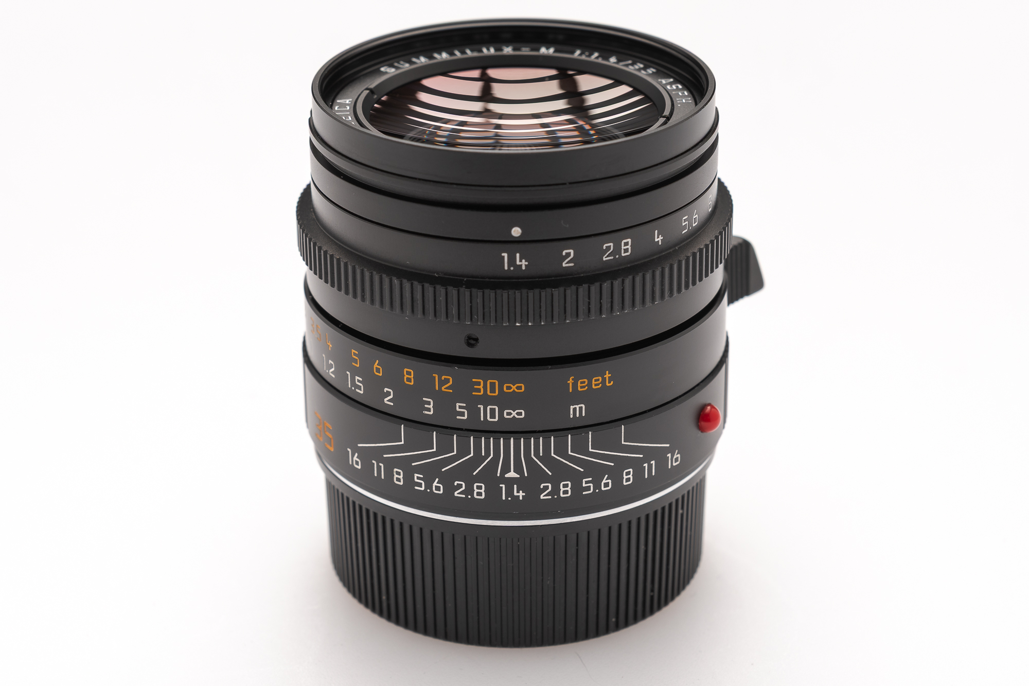 Leica 35mm Summilux-M f/1.4 ASPH., Black Anodized 11874 Leica 35mm Summilux-M f/1.4 ASPH., Black Anodized 11874