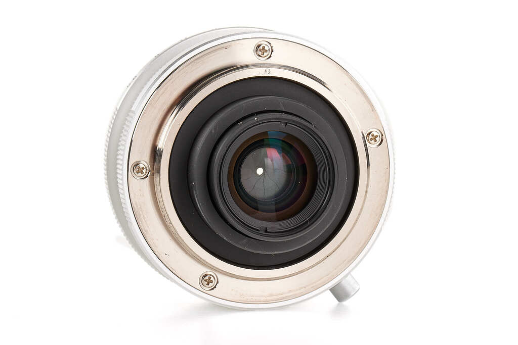 Voigtländer f. M39 12/5,6 Ultra Wide-Heliar Aspherical chrome