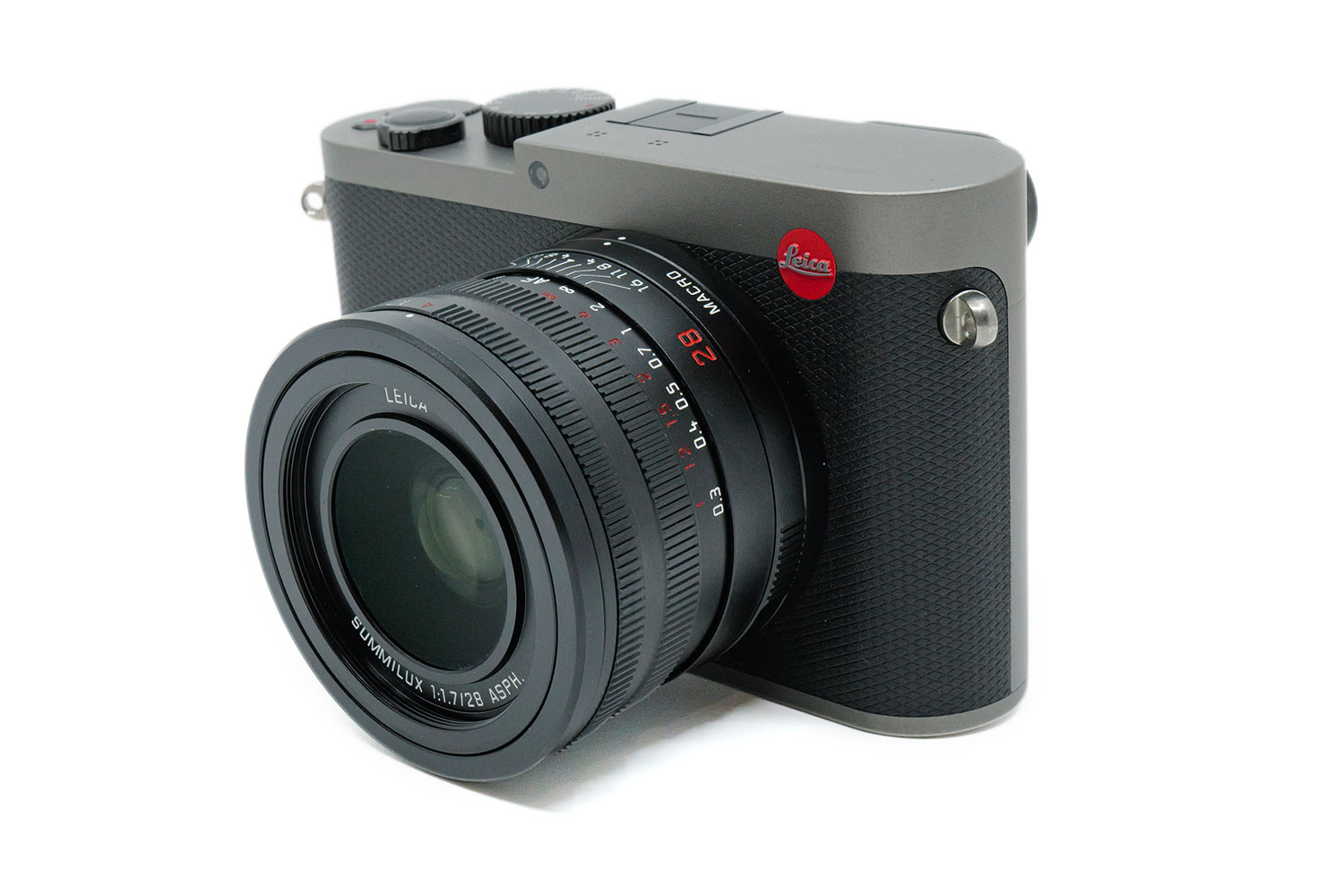 Leica Q (Typ 116), Titan Edition