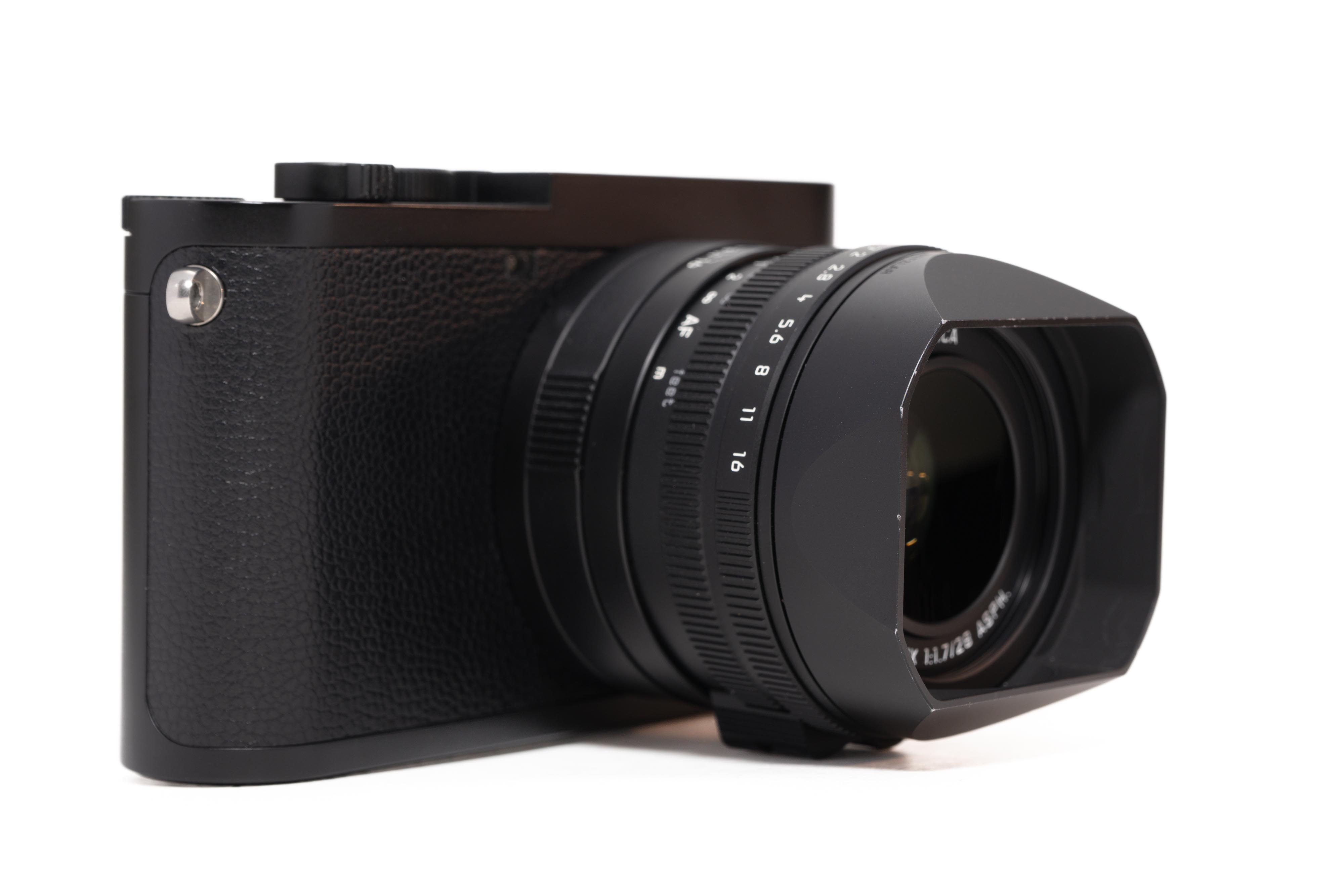 Leica Q2 Monochrom, black