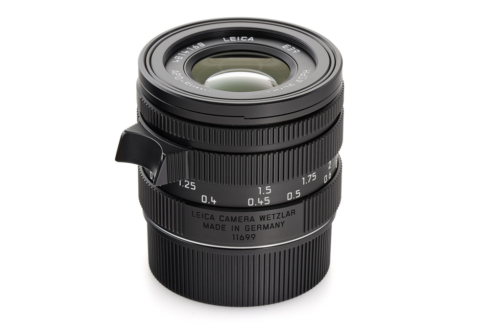 Leica APO-SUMMICRON-M 1:2/35 ASPH. (11699), black Leica APO-SUMMICRON-M 1:2/35 ASPH. (11699), black