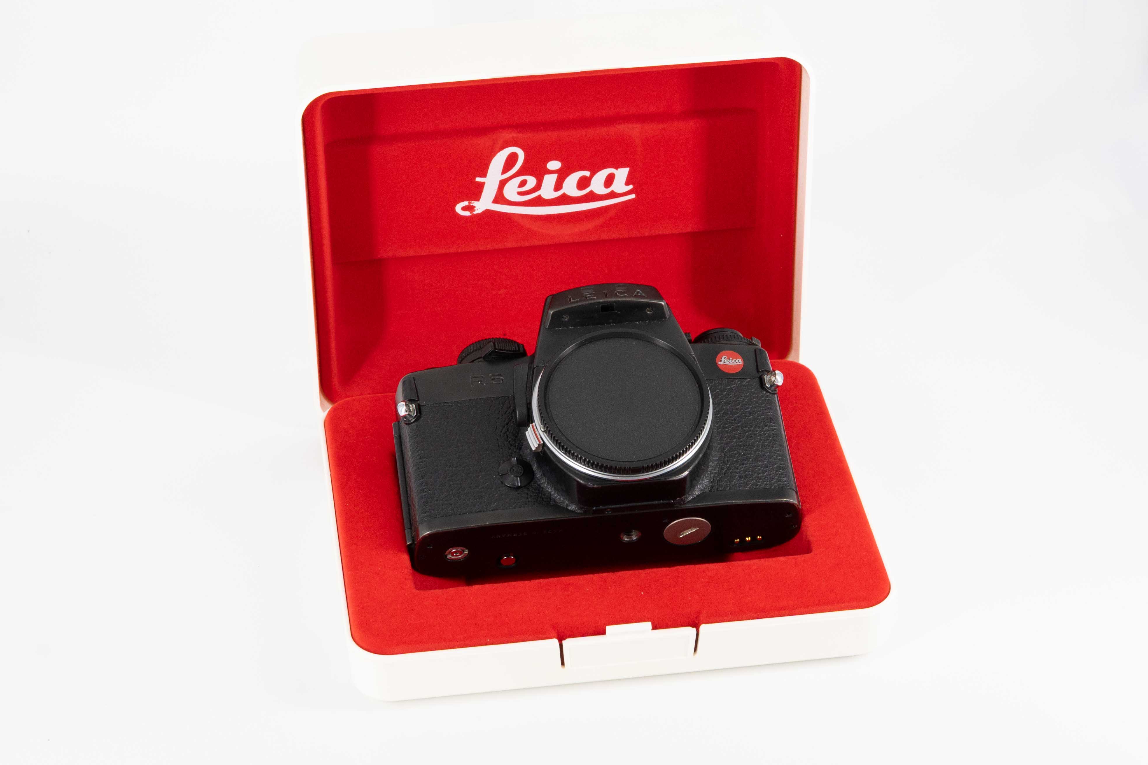 ライカ　Leica R5 Black フィルムカメラボディ ライカ Leica R5 Black フィルムカメラボディ