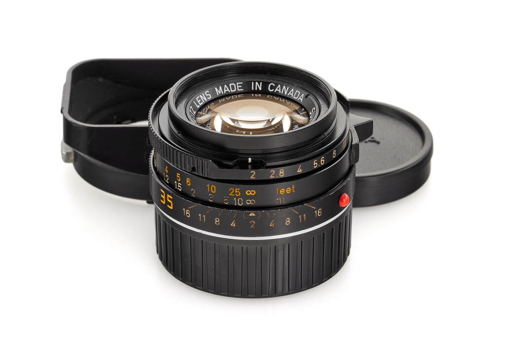 Leica Summicron-M 2/35mm black 11310 "Made in Germany" Leica Summicron-M 2/35mm black 11310 "Made in Germany"
