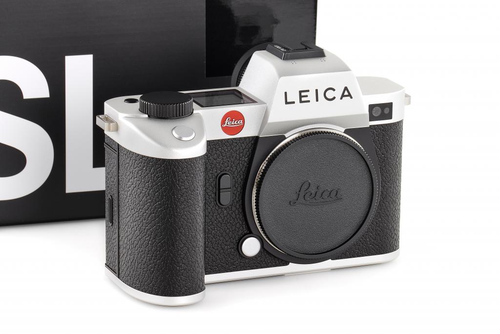 Leica SL2 10896 chrome - like new with two years of guarantee