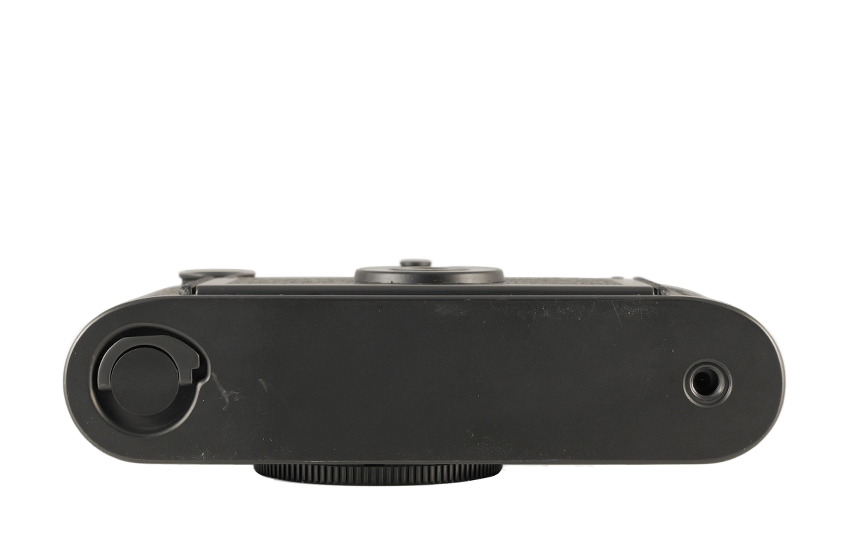 LEICA M6 , black chrome finish "Big M6" 10404