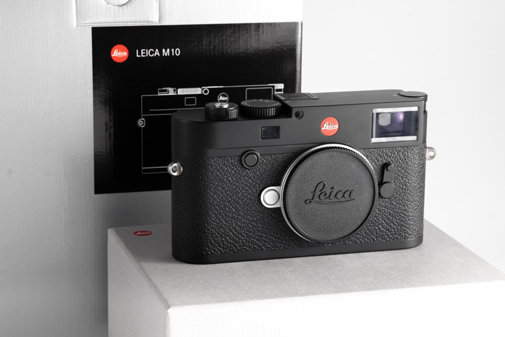 Leica M10, black chrome finish Leica Camera Classic