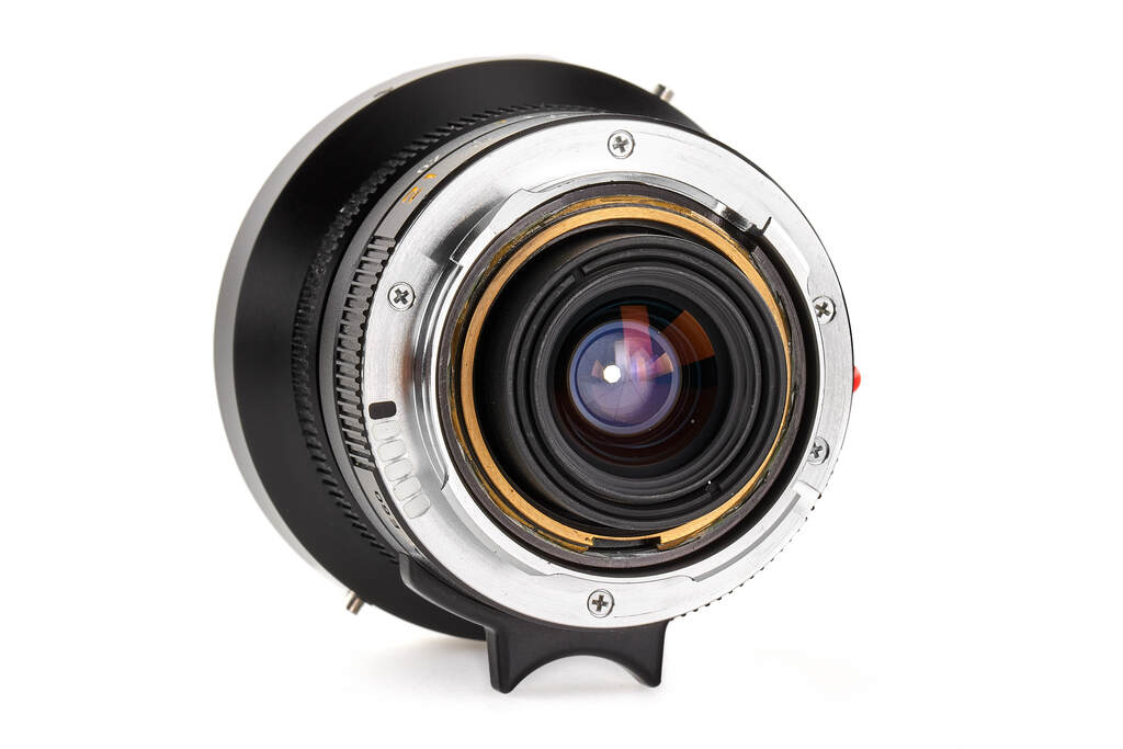 Leica Elmarit-M 11134 2,8/21mm 6-bit coded