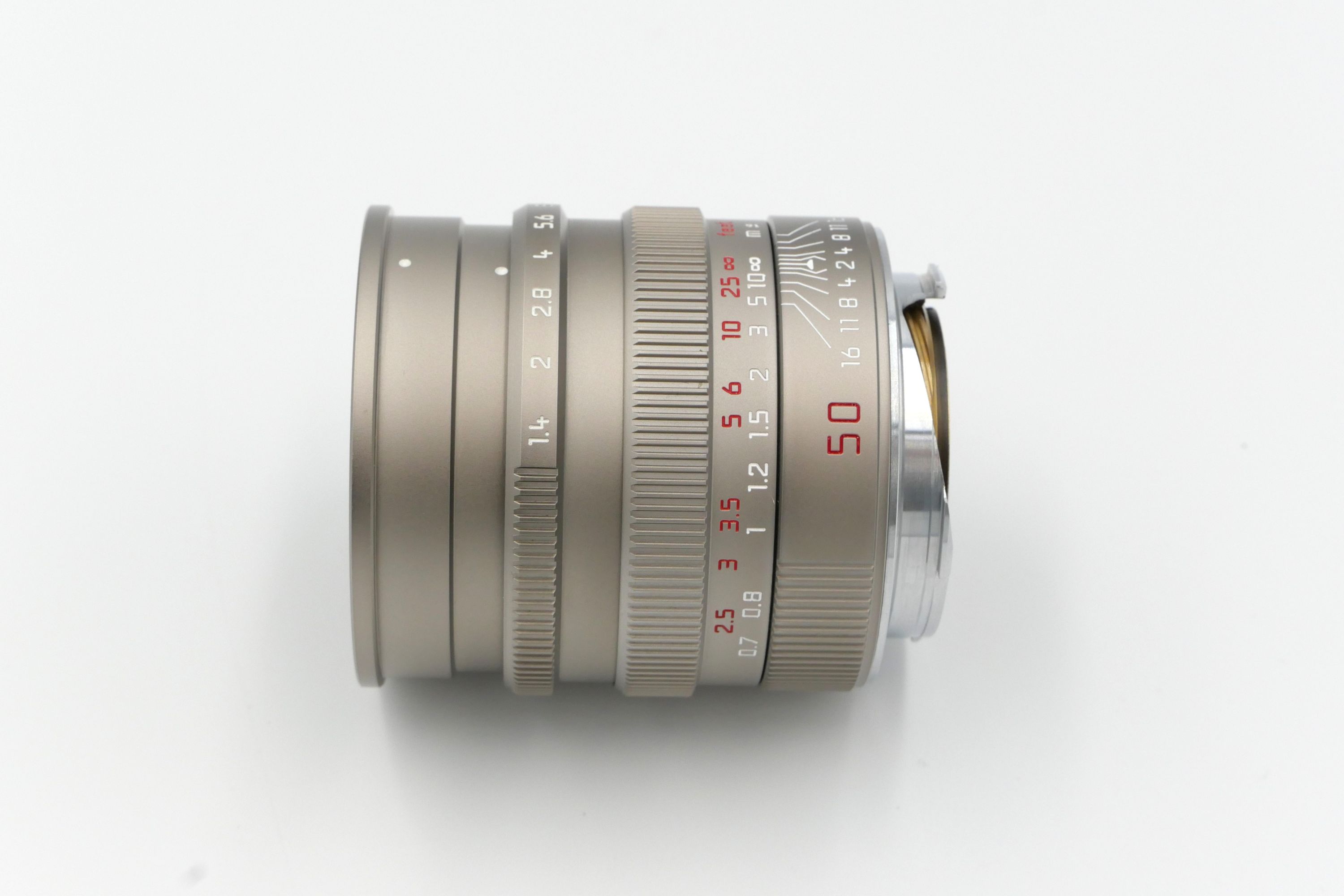 Leica Summilux-M f1.4 50mm, Titanium